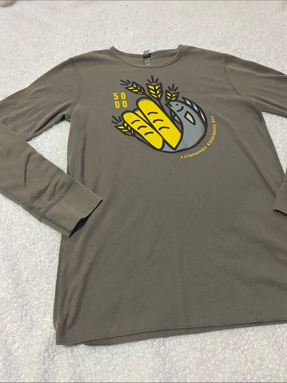 Feed the 5000 men’s or women’s size large long sleeve shirt - Picture 5 of 12